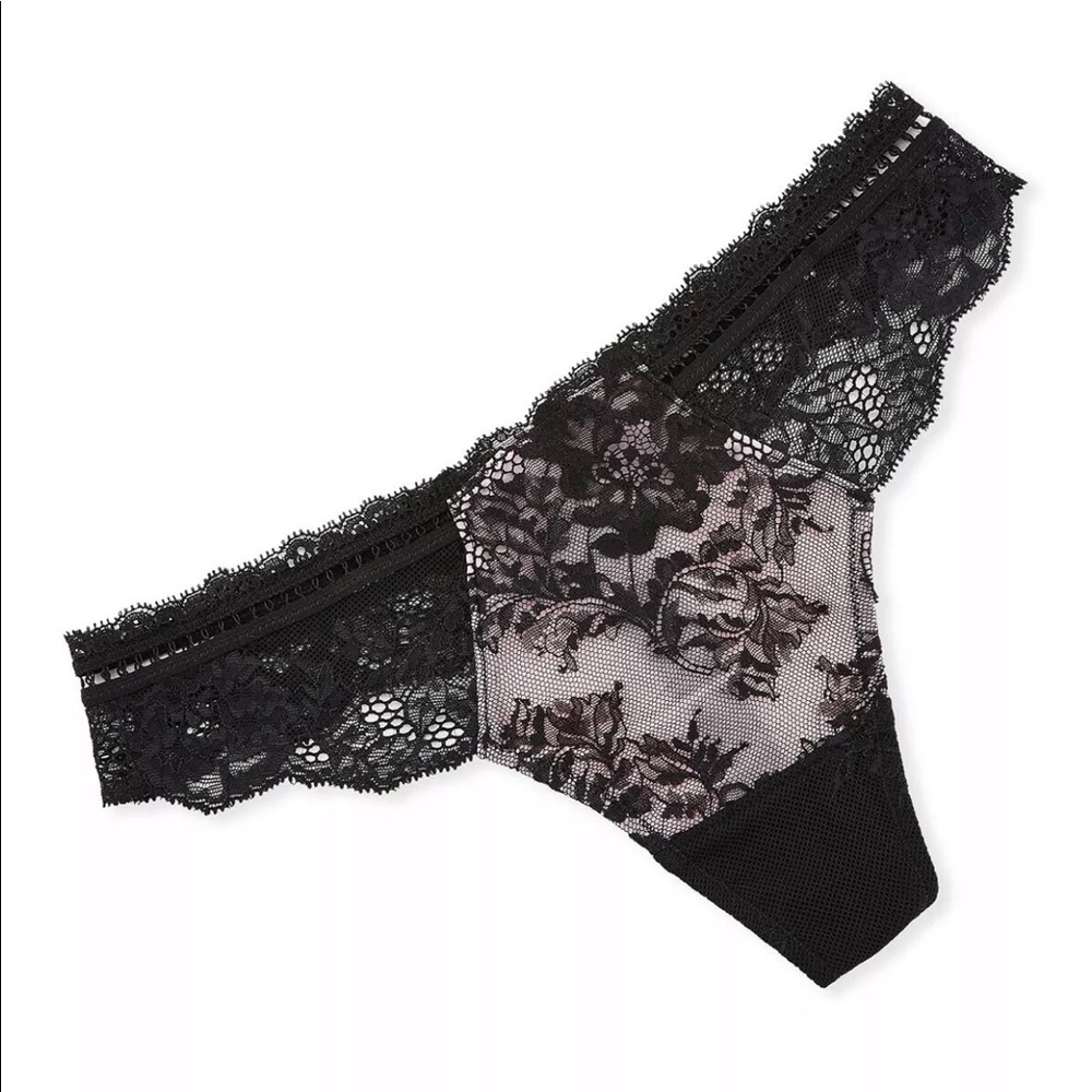 LISE CHARMEL Thong Panties Sz XL Black Pink